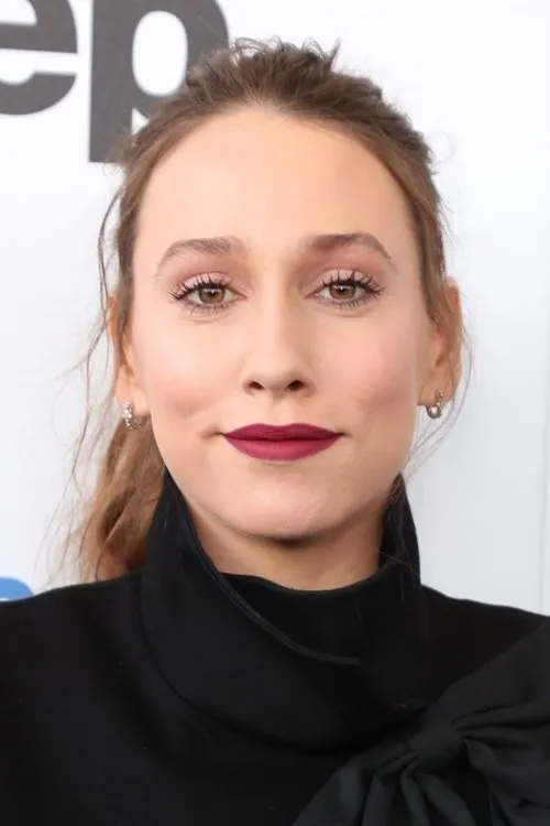 Photo of Sarah Sutherland