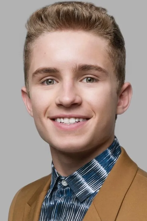 Photo of Sean Giambrone