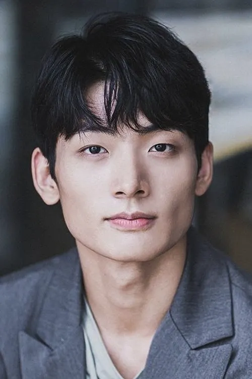 Profile photo of Seo Young-joo