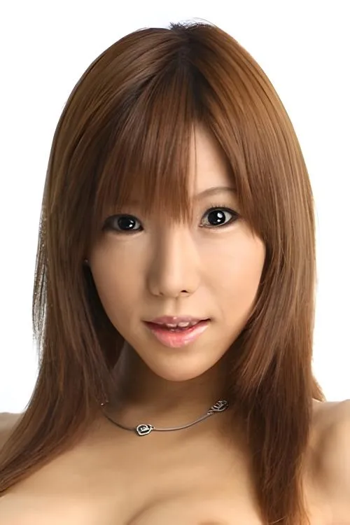 Photo of Serina Hayakawa