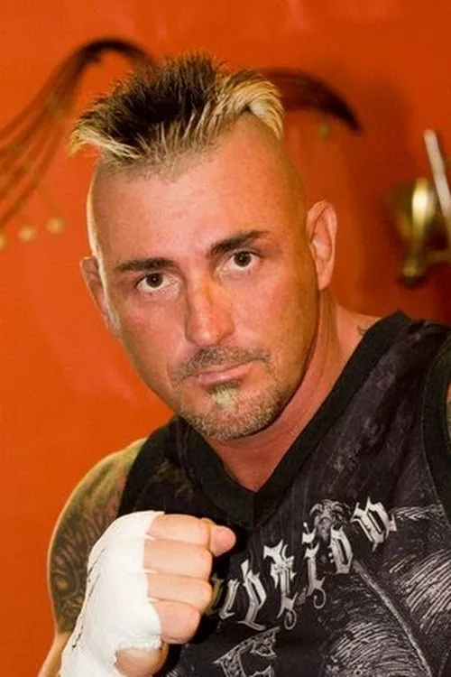Photo of Shannon Ritch