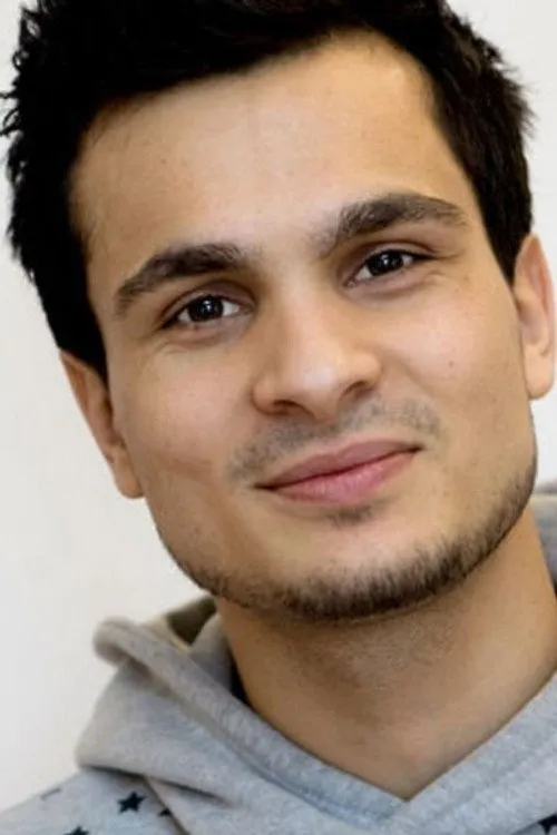 Photo of Simon Mathew