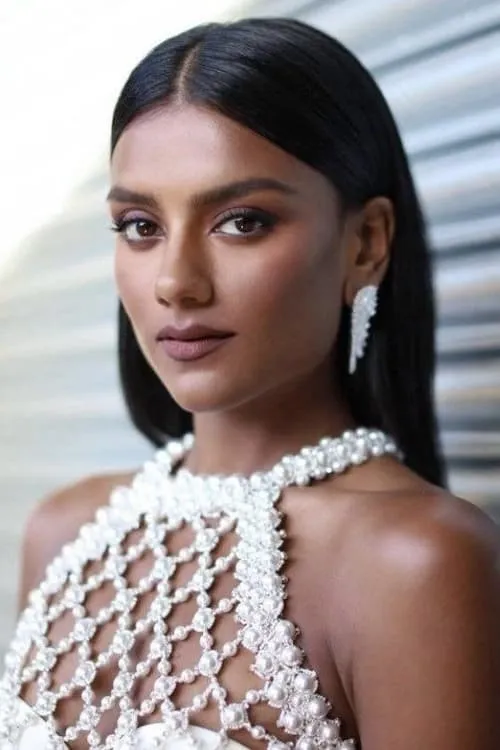 Photo of Simone Ashley