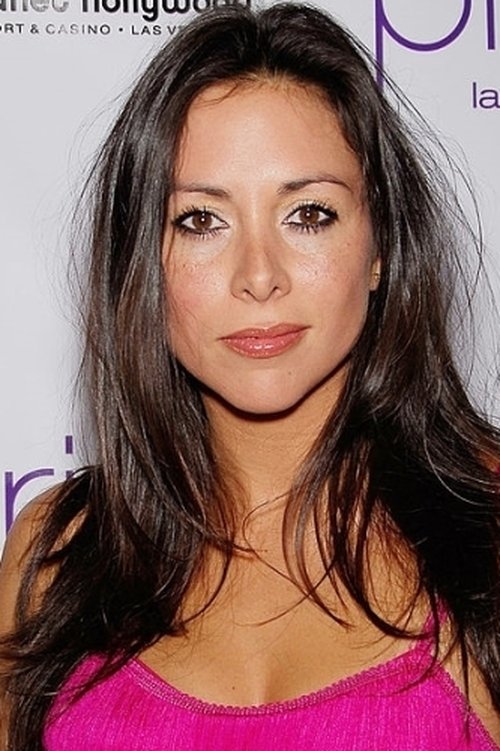 Profile photo of Siobhan Parisi