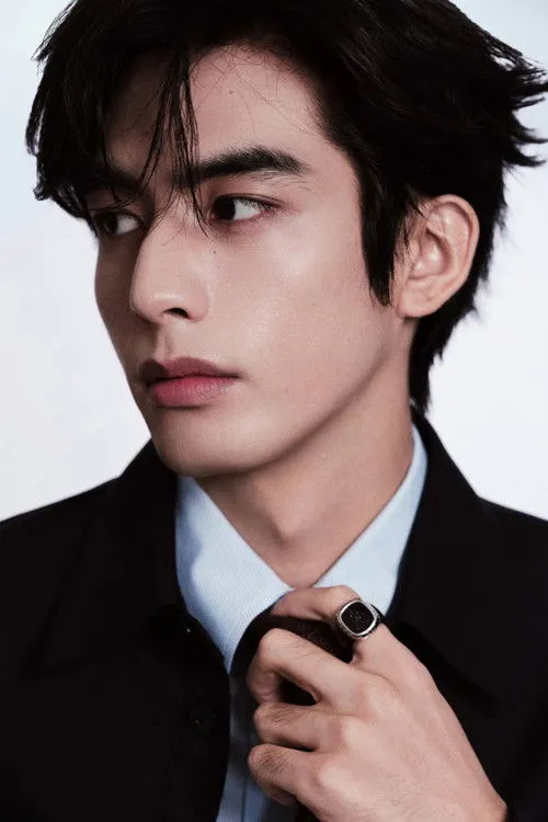 Photo of Song Weilong