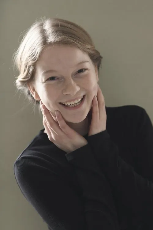 Photo of Stephanie Amarell