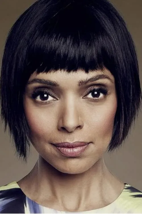 Photo of Tamara Taylor