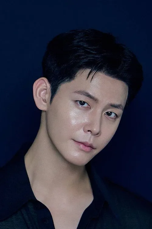 Profile photo of Theo Jang