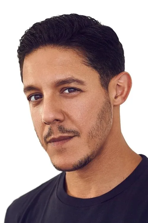 Photo of Theo Rossi