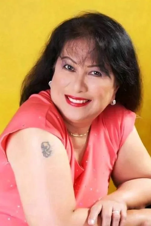 Profile photo of Tia Pusit