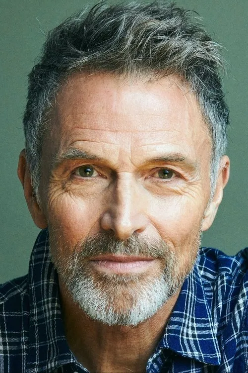 Photo of Tim Daly