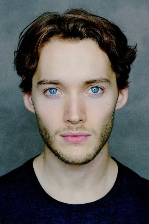 Photo of Toby Regbo