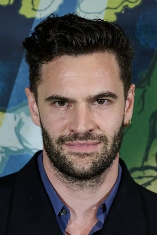 Photo of Tom Bateman