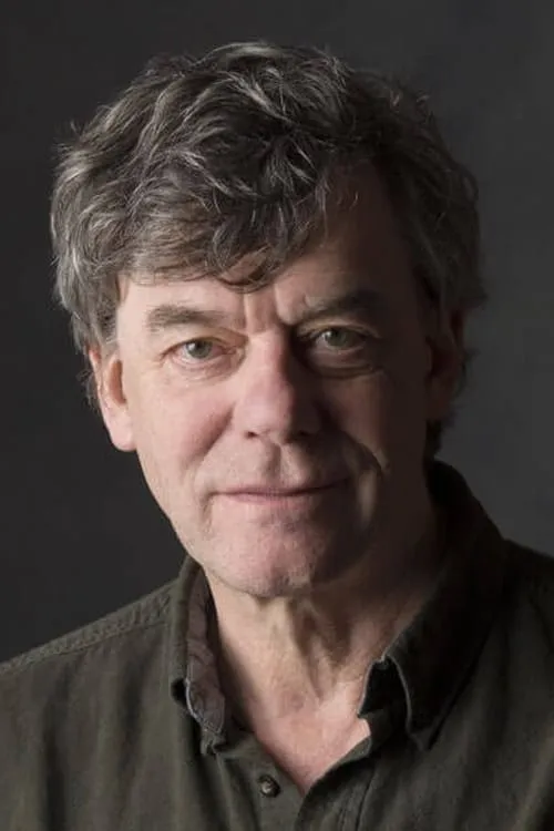 Photo of Tom McCamus