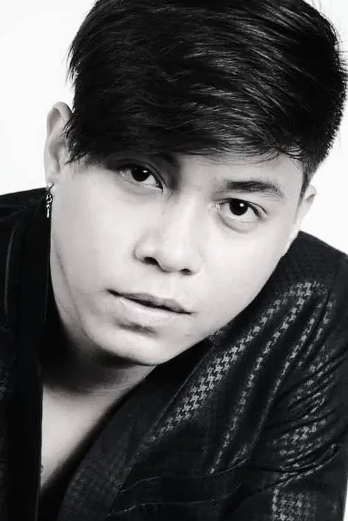Profile photo of Tommy Samonte
