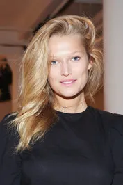 Profile photo of Toni Garrn