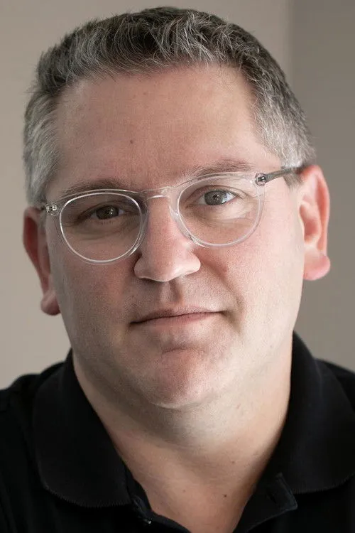 Profile photo of Trevor Roth