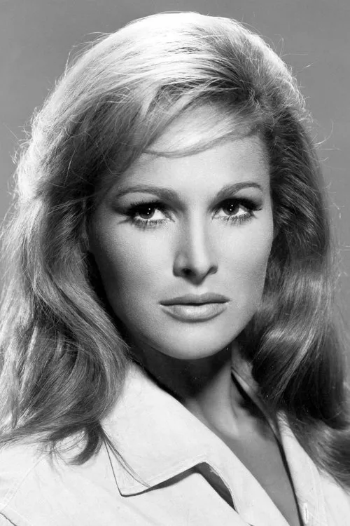 Photo of Ursula Andress