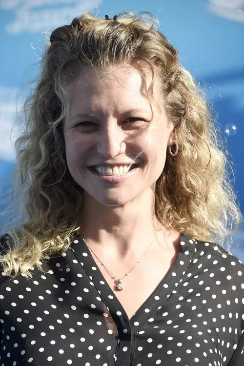 Profile photo of Victoria Strouse