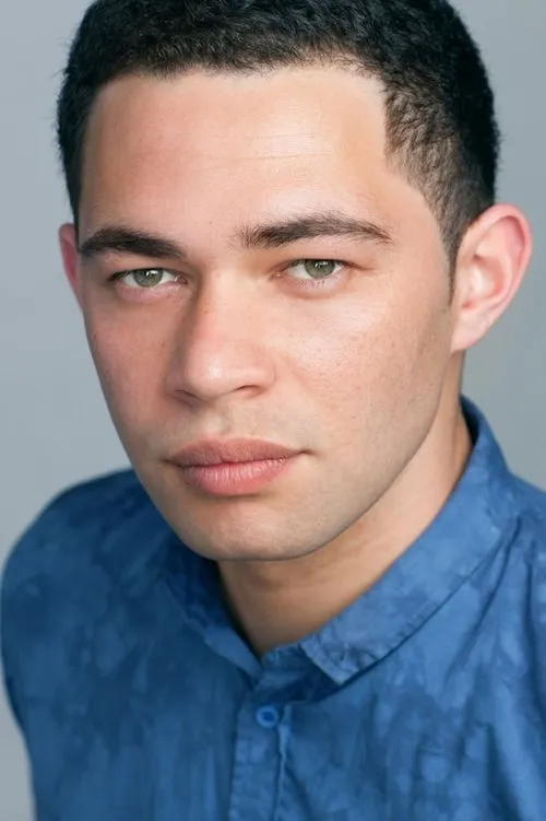 Profile photo of Vinnie Bennett