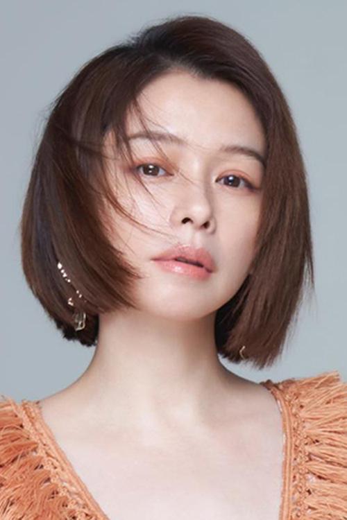 Profile photo of Vivian Hsu