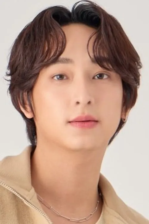 Profile photo of Wachirawit Ruangwiwat