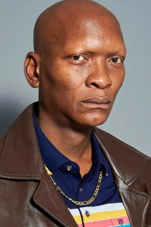 Profile photo of Warren Masemola
