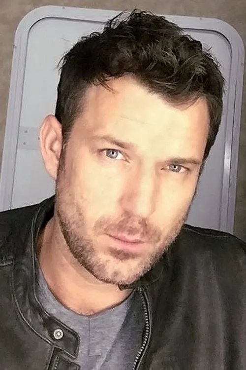 Profile photo of Wil Traval