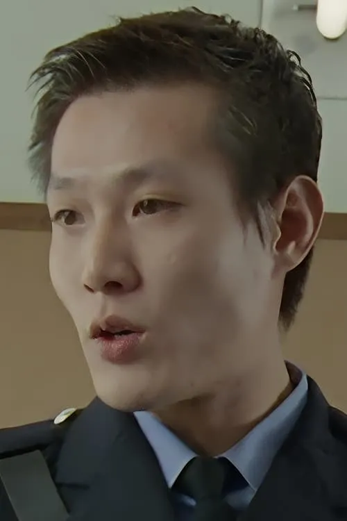 Profile photo of Wong Chi-Wang