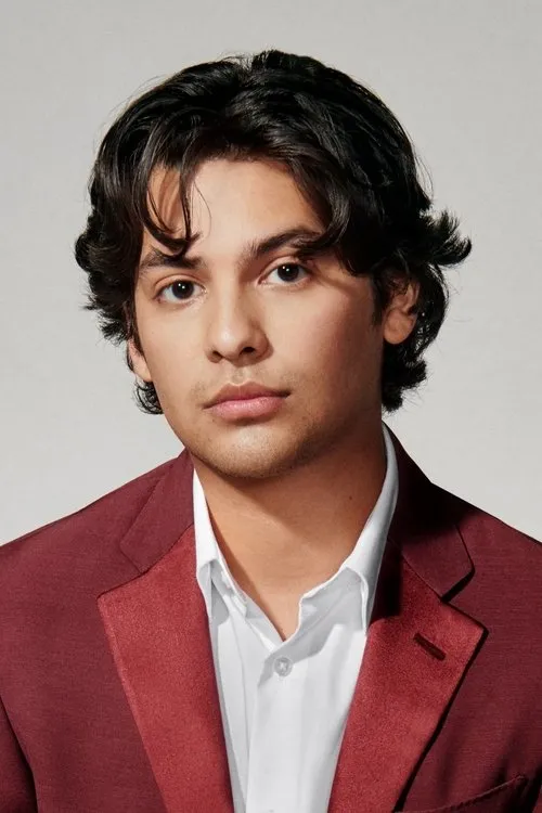 Profile photo of Xolo Mariduena