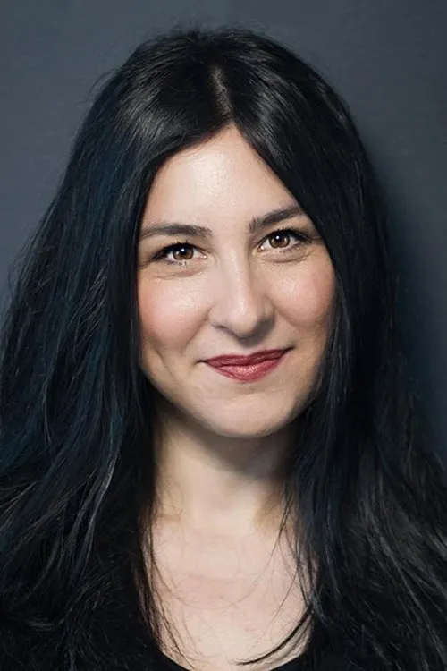 Photo of Yasemin Sakallıoğlu