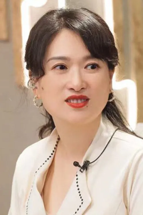 Profile photo of Yifei Shen