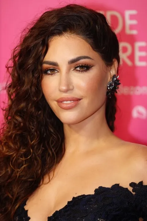 Profile photo of Yolanthe Cabau