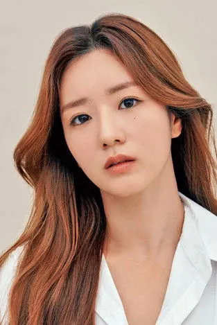 Yoon Bo-mi