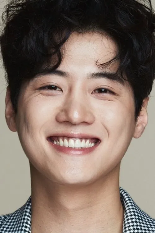 Profile photo of Yoon Jeong-il