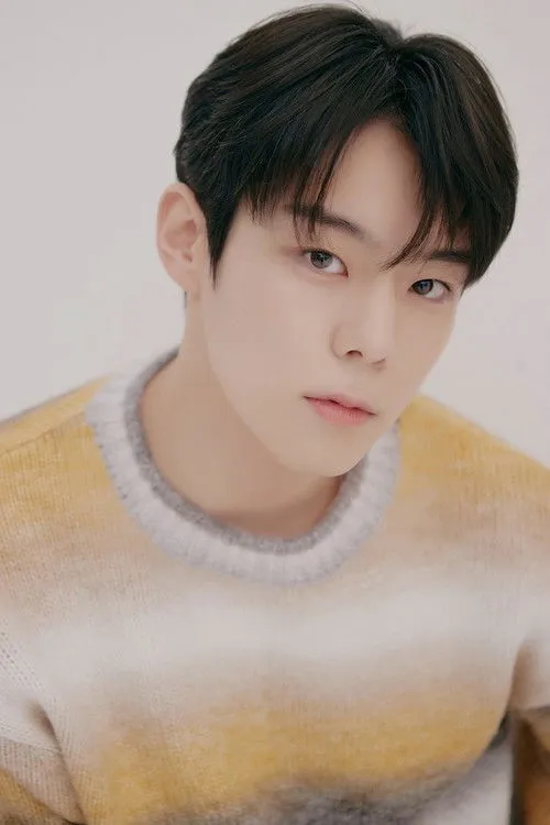 Profile photo of Yoon Seo-bin