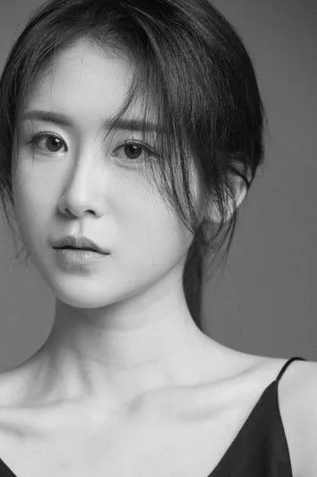 Profile photo of Yu Yeon-Su