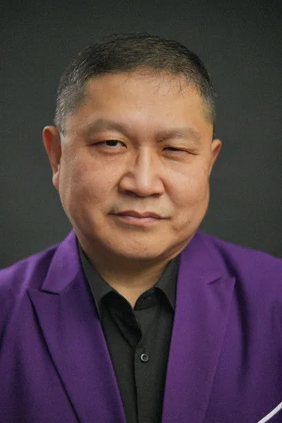 Profile photo of Yury Li