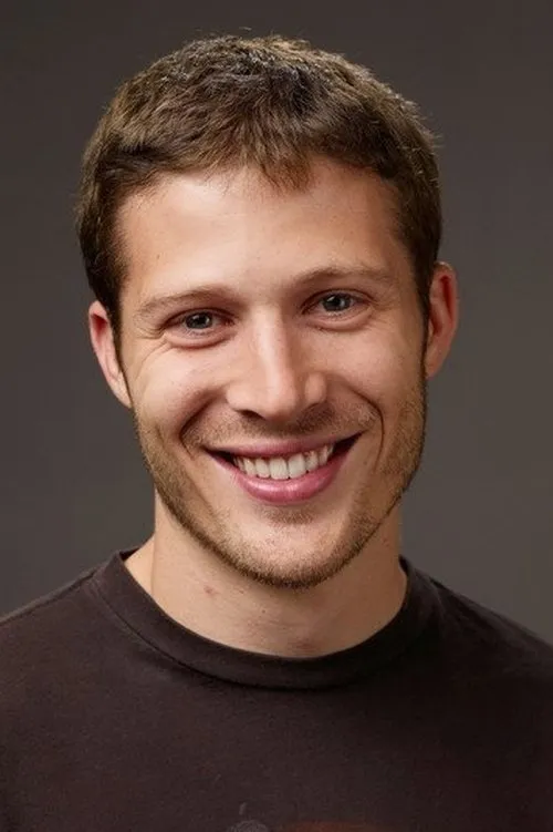Profile photo of Zach Gilford