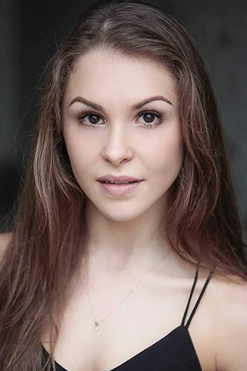 Profile photo of Zoe Arshamian