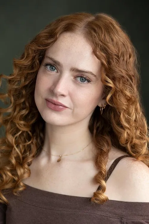 Profile photo of Zoé De Grand Maison