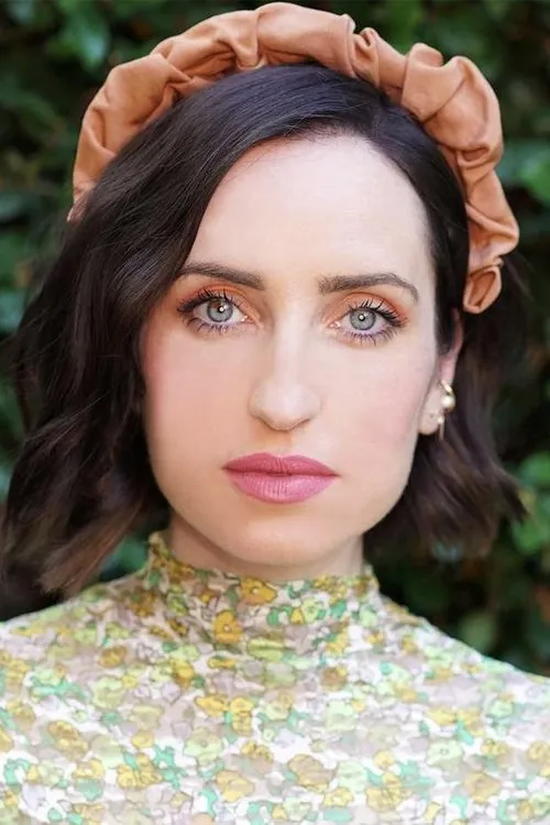 Profile photo of Zoe Lister-Jones